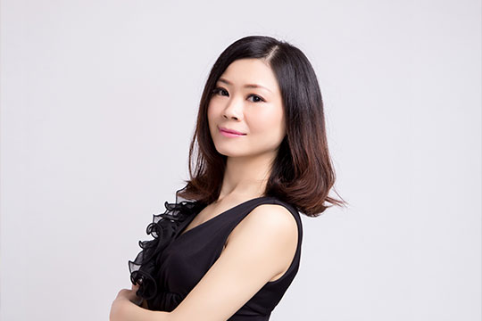 品牌创始人-美昕小姐